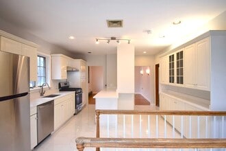 Building Photo - 144-146-146 Cleveland Ave