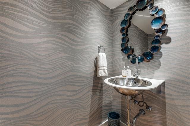 Building Photo - 7404 W Northwest Hwy