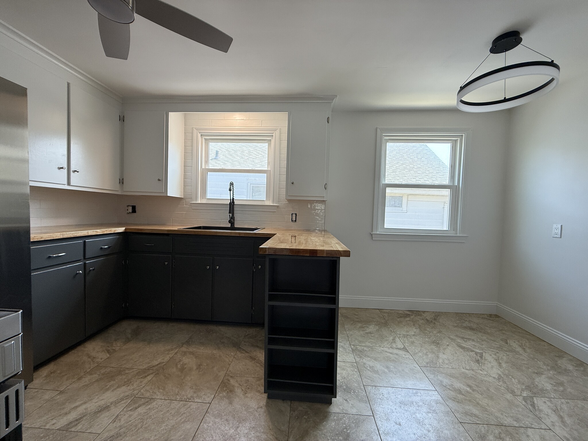 Building Photo - 312 Nassau Ave