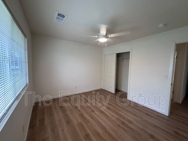 Building Photo - 145 N A St