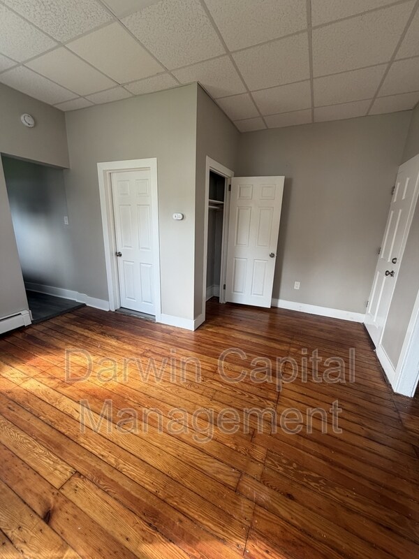 Building Photo - 264-266 Kings Highway - 1