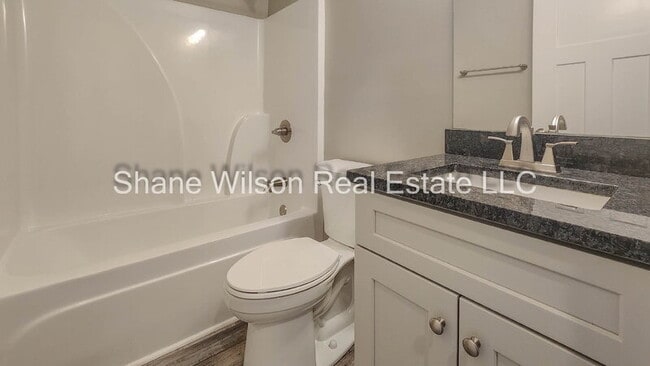 Building Photo - 3263 Chattanooga Rd