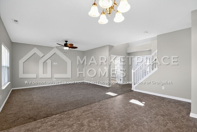 Building Photo - 2498 Apple Tree Ln