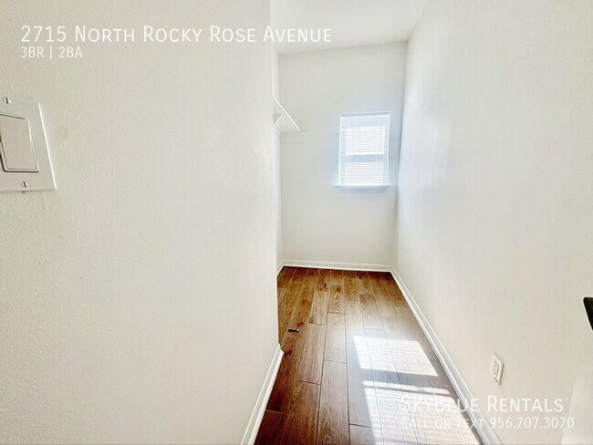 Building Photo - 2715 N Rocky Rose Ave