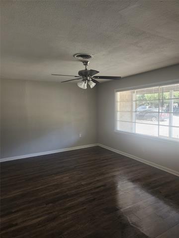 Building Photo - 532 S Judd St