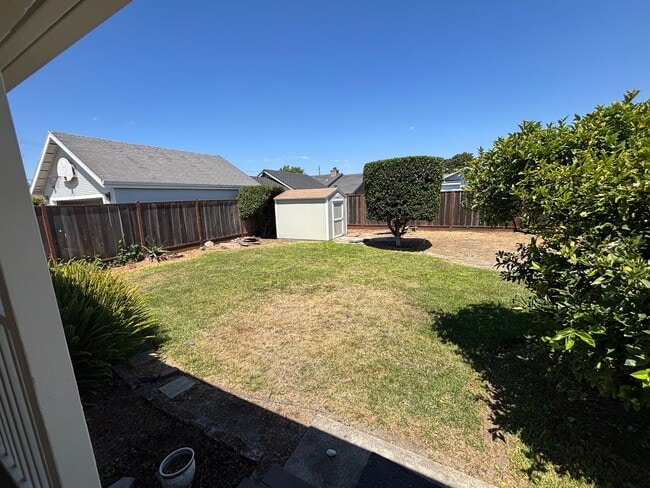 Building Photo - Historic Charm, Modern Comfort | 4BR +Bonu...