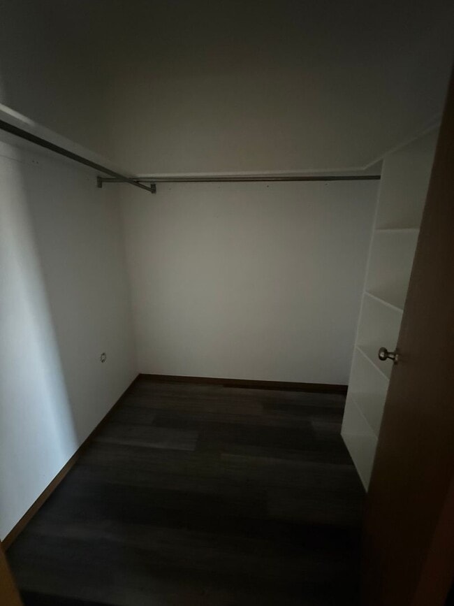 Building Photo - 1504 Fianna Pl Ct
