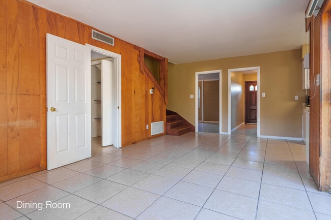 Building Photo - 3515 NW 8th Ave