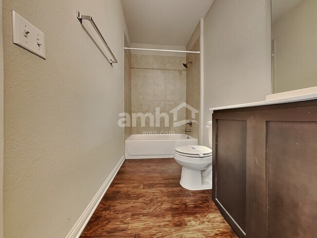 Building Photo - 5707 Gerard Dr