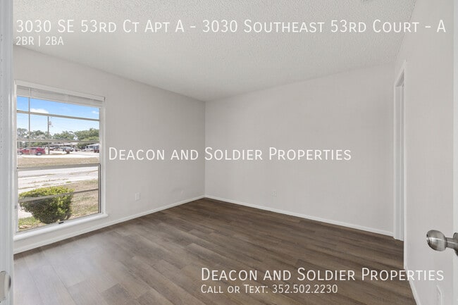 Building Photo - 3030 SE 53rd Ct