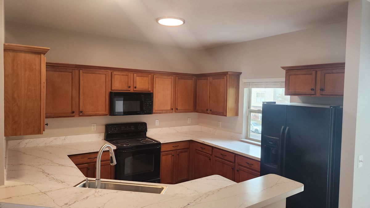 Building Photo - 1574 Kessler Ave