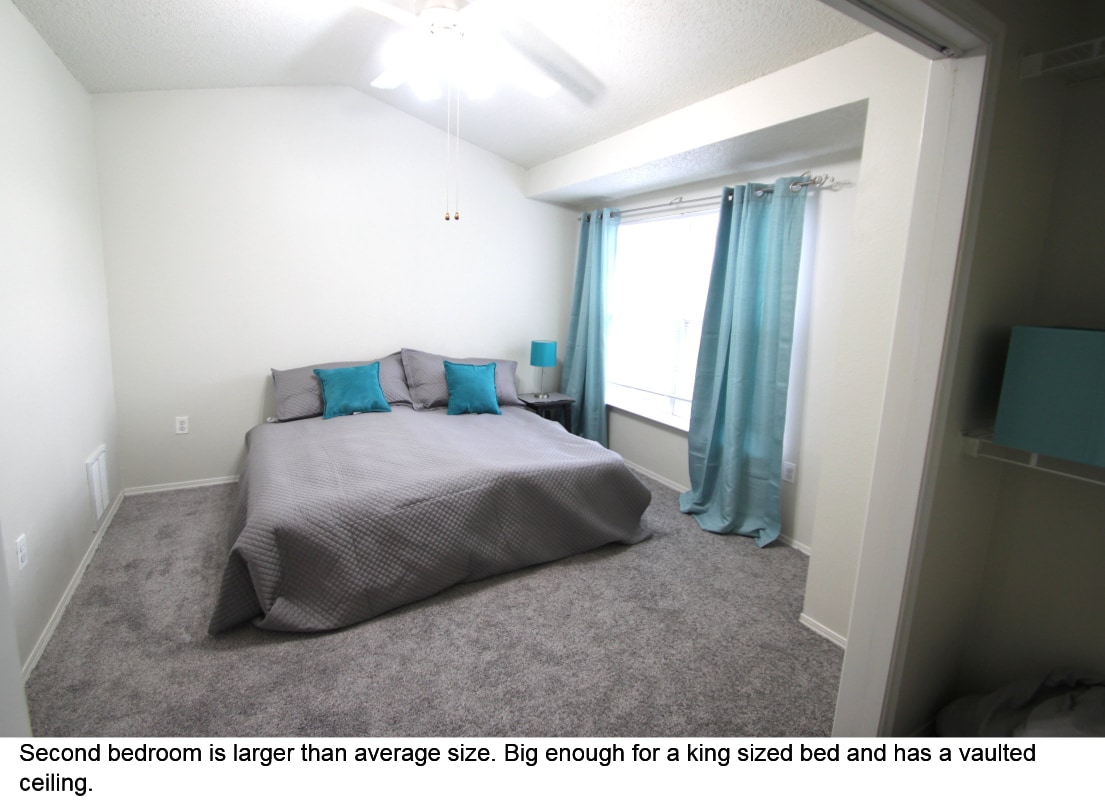2nd bedroom - 1942 Oxford Ln