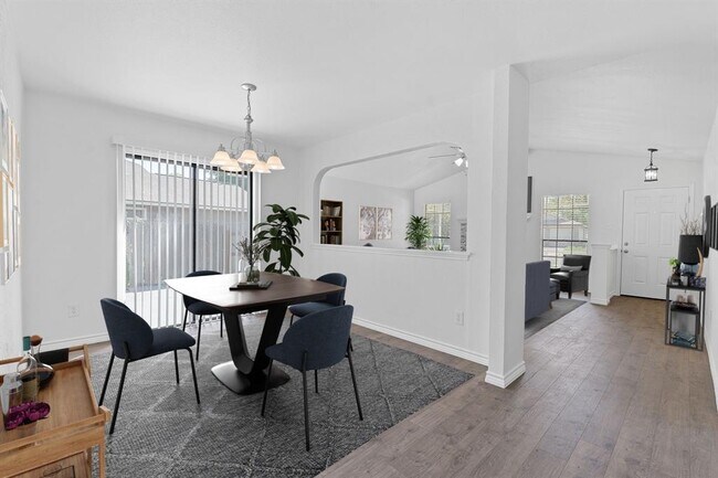 Building Photo - 11500 Ruffed Grouse Dr