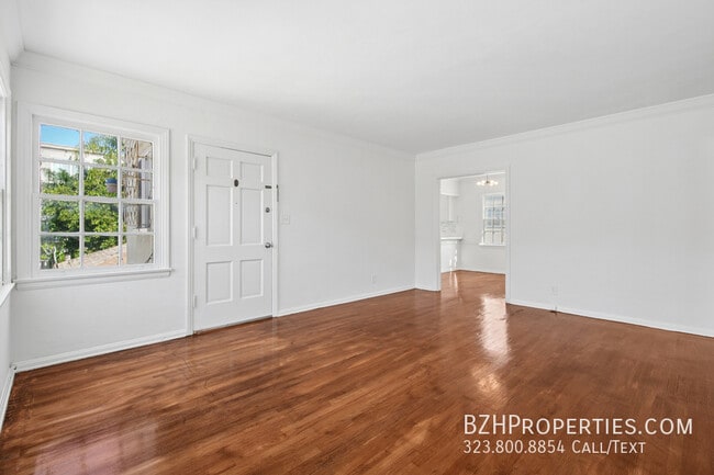 Building Photo - 1047 S Holt Ave