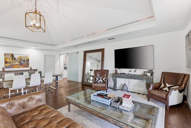 Building Photo - 2835 Polo Island Dr