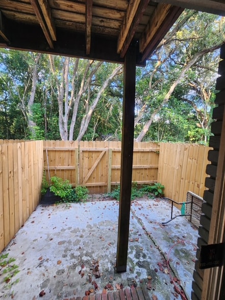 Building Photo - 1802 Hartsfield Rd