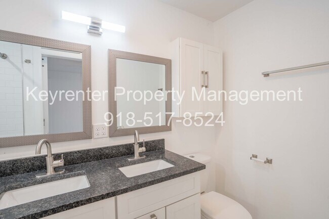 Building Photo - Midtown Tulsa | 4 Bed | 2 Bath | 2,010 SQFT