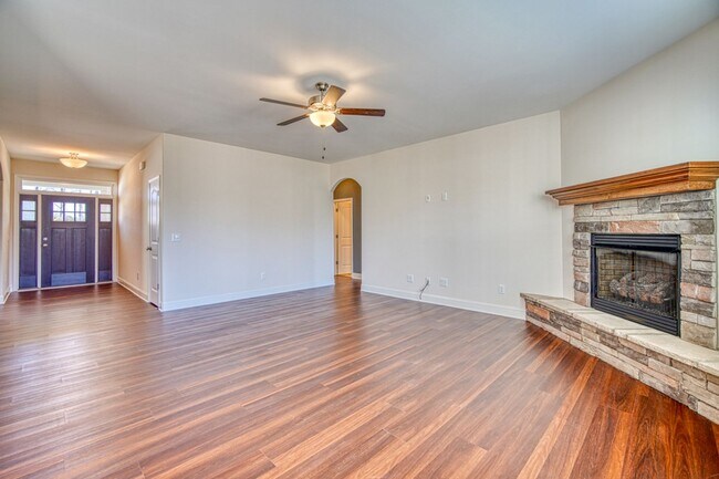 Building Photo - Lincoln Park Subdivision, Taylors - 3BR, 2...