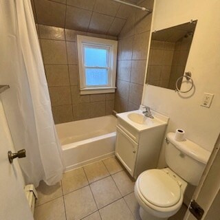 Building Photo - 504 W Lapeer St