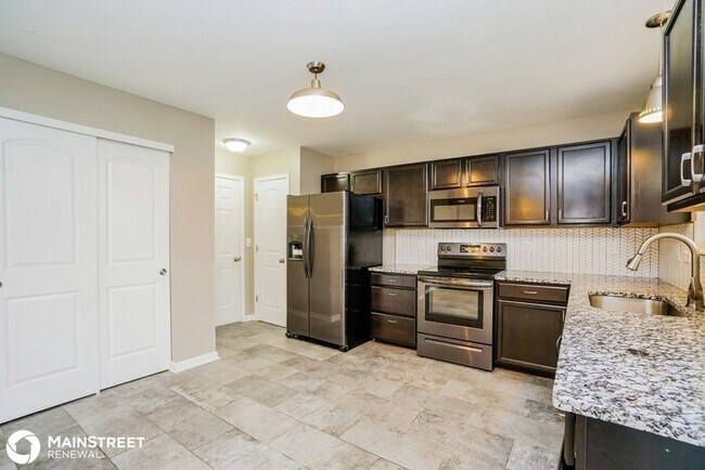 Building Photo - 179 Cottonwood Pl