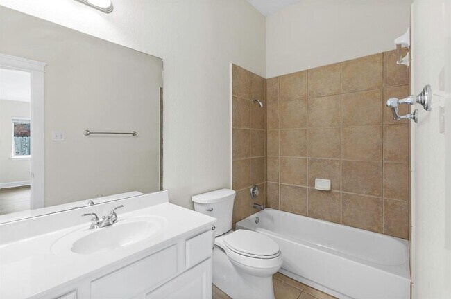 Building Photo - 10805 Ariock Ln