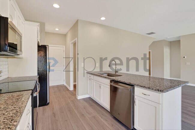 Building Photo - 2066 GA-63