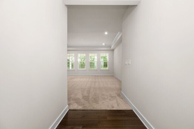 Building Photo - 2614 Goose Creek Ln