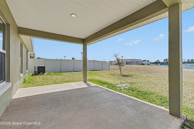 Building Photo - 2542 Pinwherry St NW