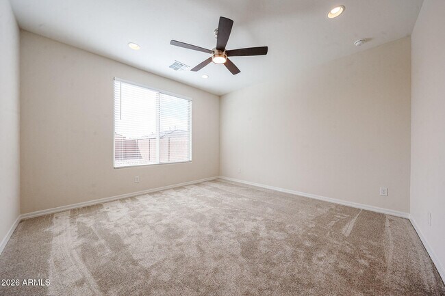 Building Photo - 25465 N 172nd Dr