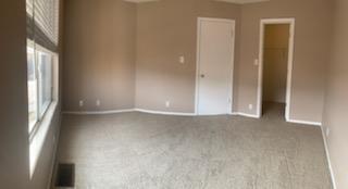 Building Photo - 1600 Questa Rd