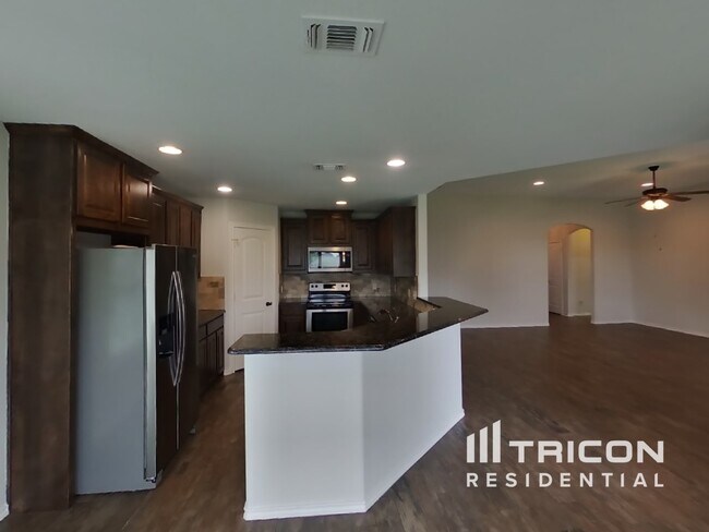 Building Photo - 3107 White Horse Ct