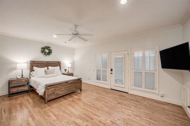 Building Photo - 3511 Yupon St