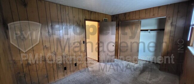Building Photo - 1531 Spruce Ave
