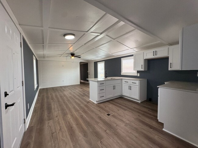 Building Photo - 2 Bedroom, 2 Bathroom Home in Haw River!