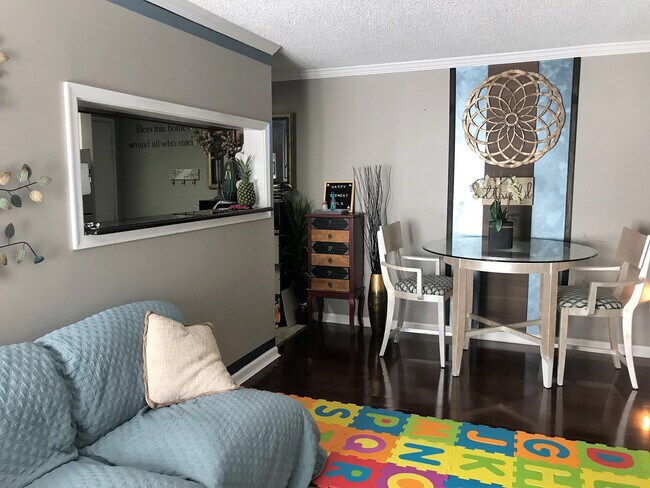 Building Photo - COMING SOON! Nice Condo close to I-95!