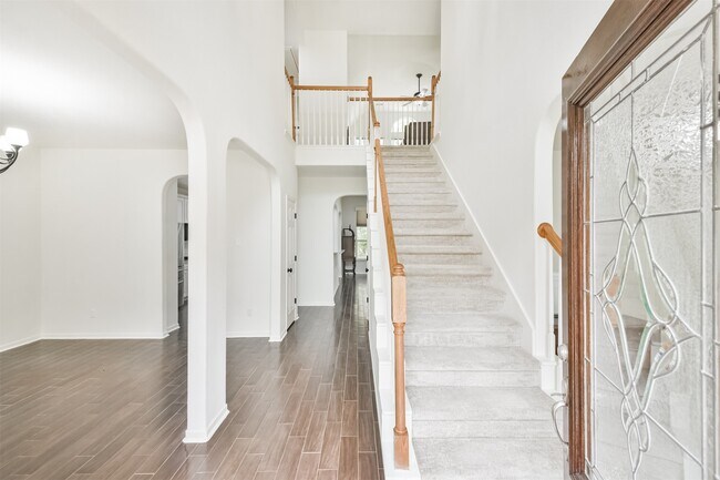 Building Photo - 811 Liberty Way