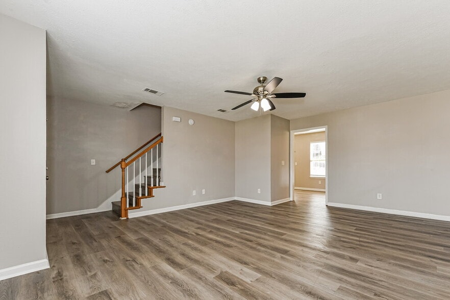 Building Photo - 1103 Phelissa Dr