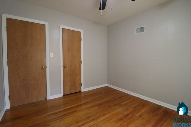 Building Photo - 3 Bedroom Home with Large Basement