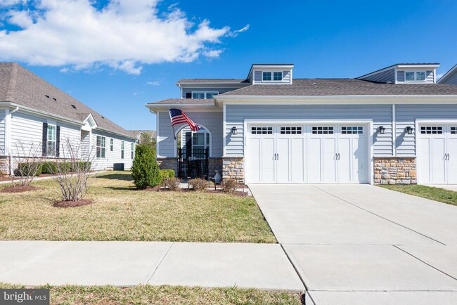 Building Photo - 858 Moorings Cir