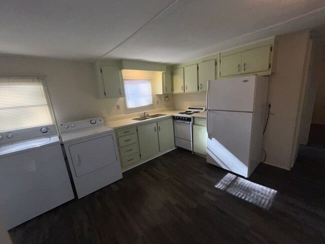 Building Photo - Cozy 1 Bedroom 1 Bathroom Rental in Arab
