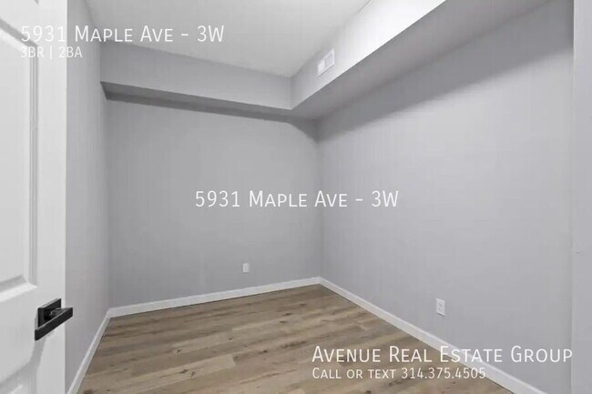 Building Photo - 5931 Maple Ave