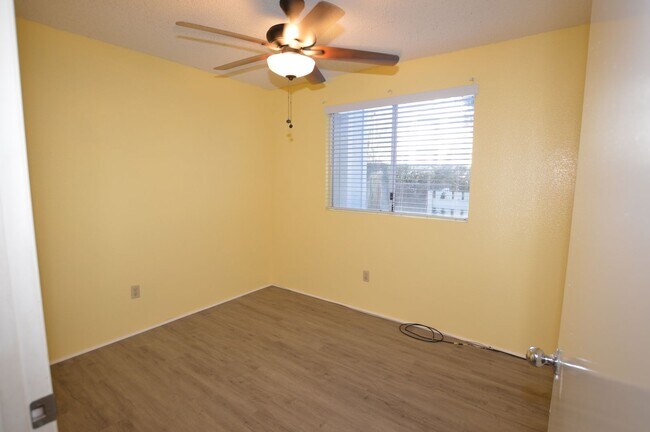 Building Photo - Parkview at Waikele - Ground floor Townhouse 2 bedrooms, 2 baths with 2 parking Avail 2/1/25