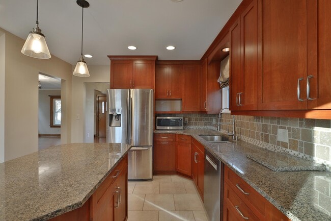 Building Photo - 43 Northridge Rd