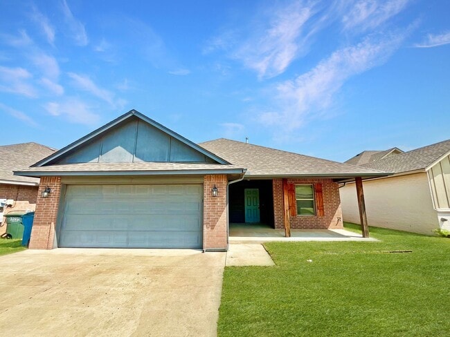 Primary Photo - Beautiful 4-Bedroom Home in Edmond – Avail...