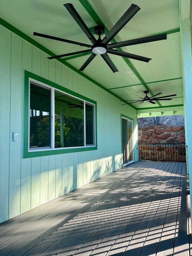 Building Photo - 1276 S Nahale Pl