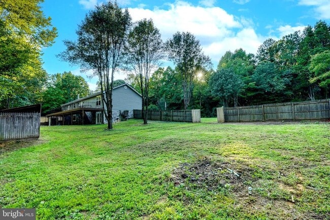 Building Photo - 6200 Ben Creek Rd