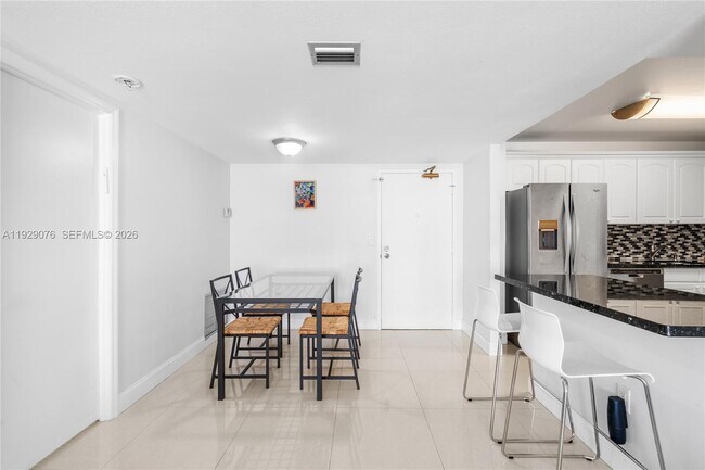 Building Photo - 9273 Collins Ave