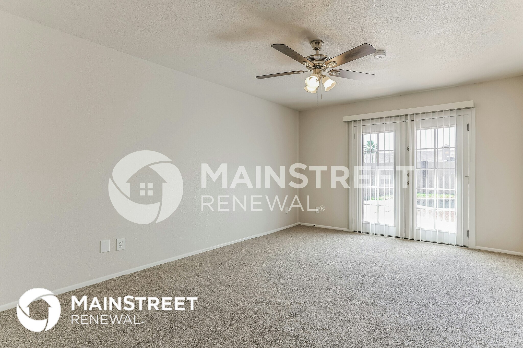 Building Photo - 2515 E Del Rio Dr