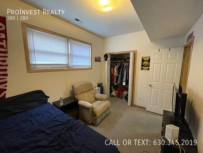 Building Photo - 1423 W Cortez-2