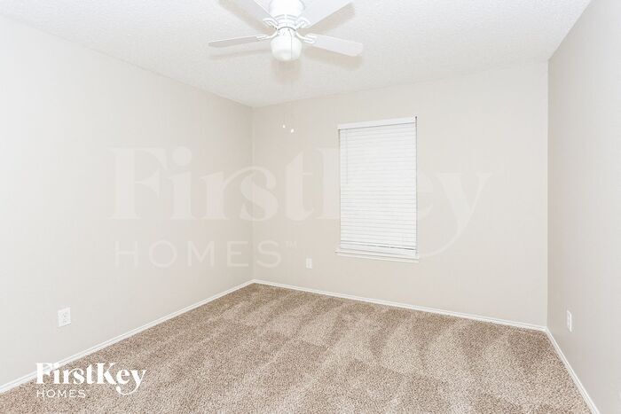 Building Photo - 621 Spillway Dr